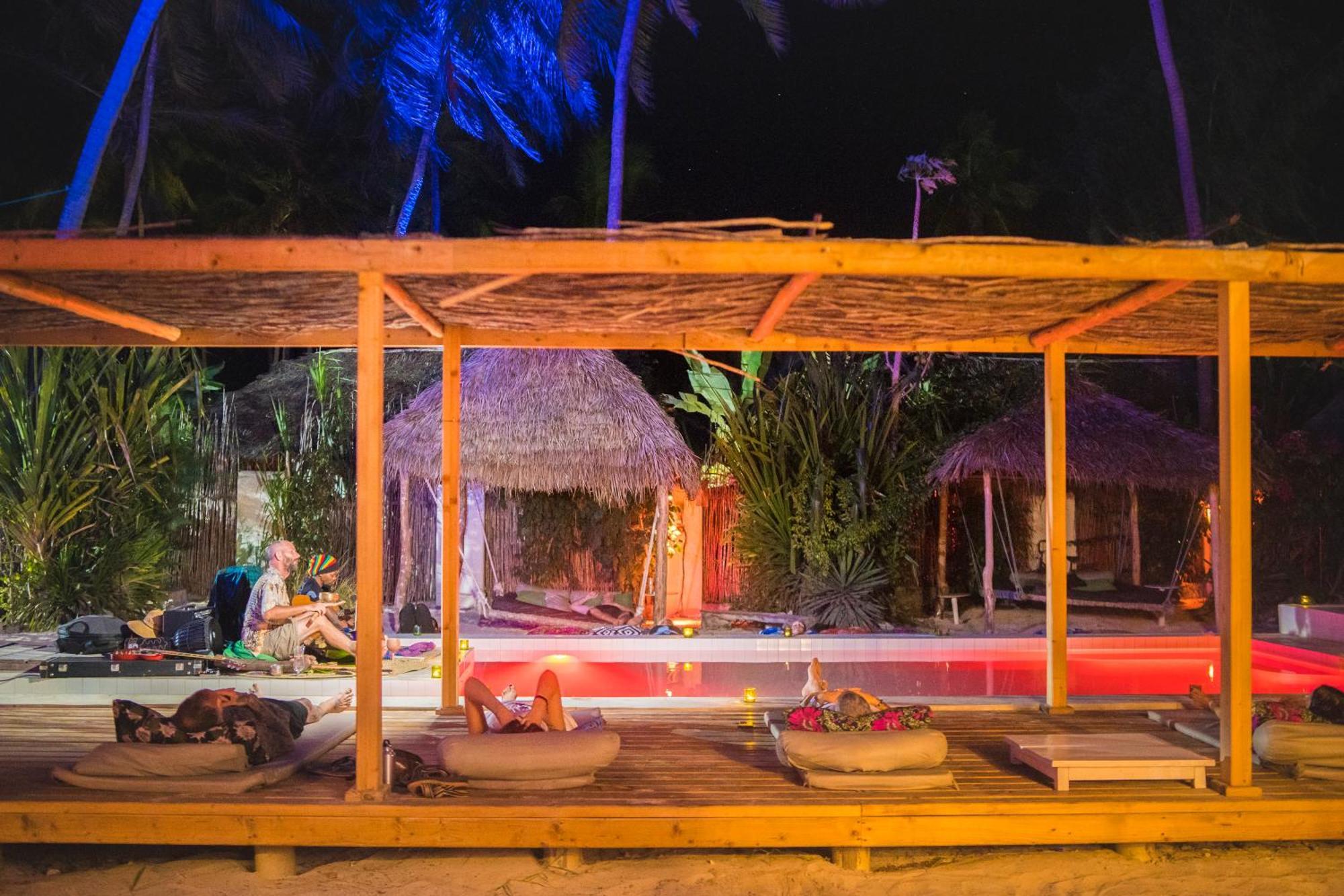 B4 Beach Club Paje Extérieur photo